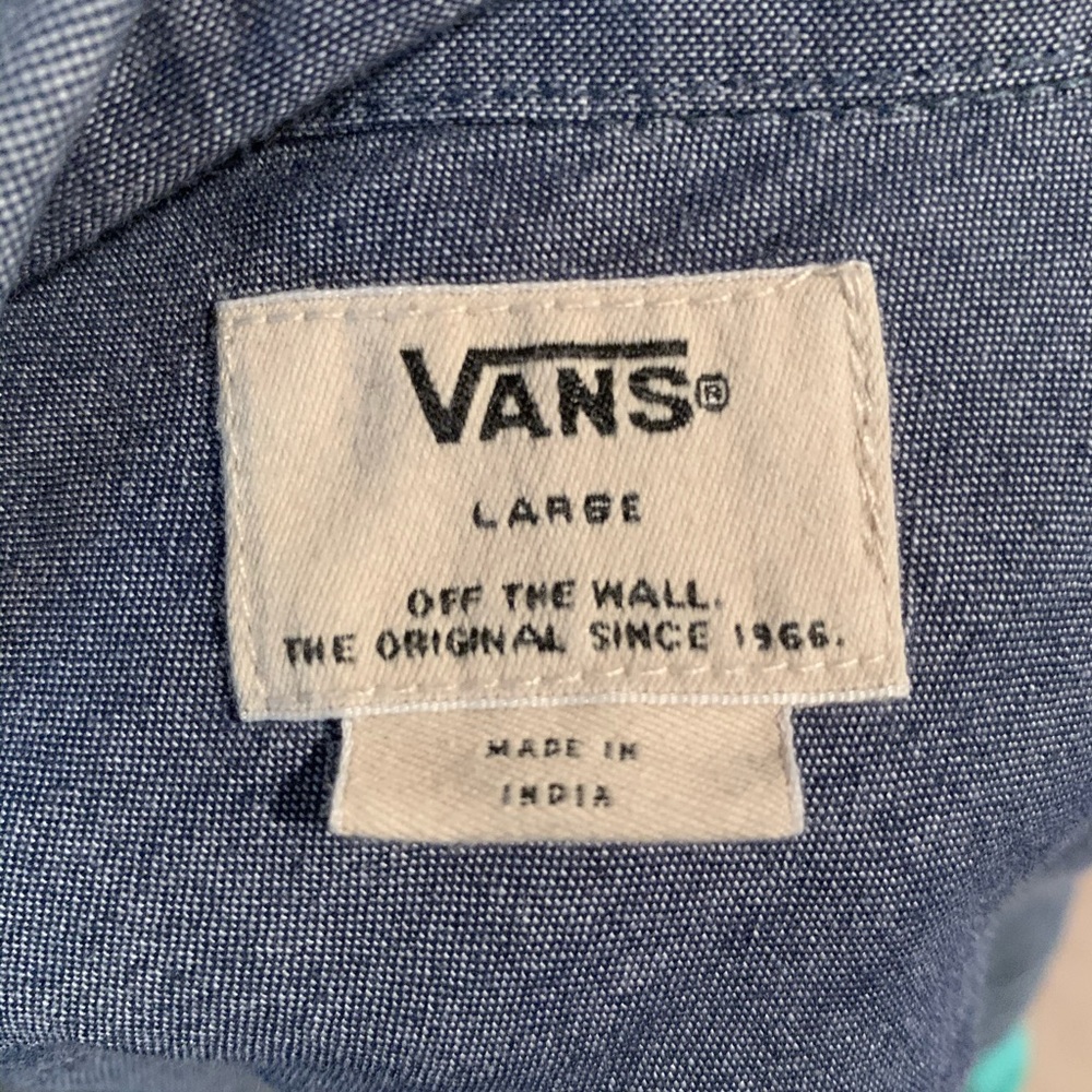 Vans button down shirt - Picture 4 of 4